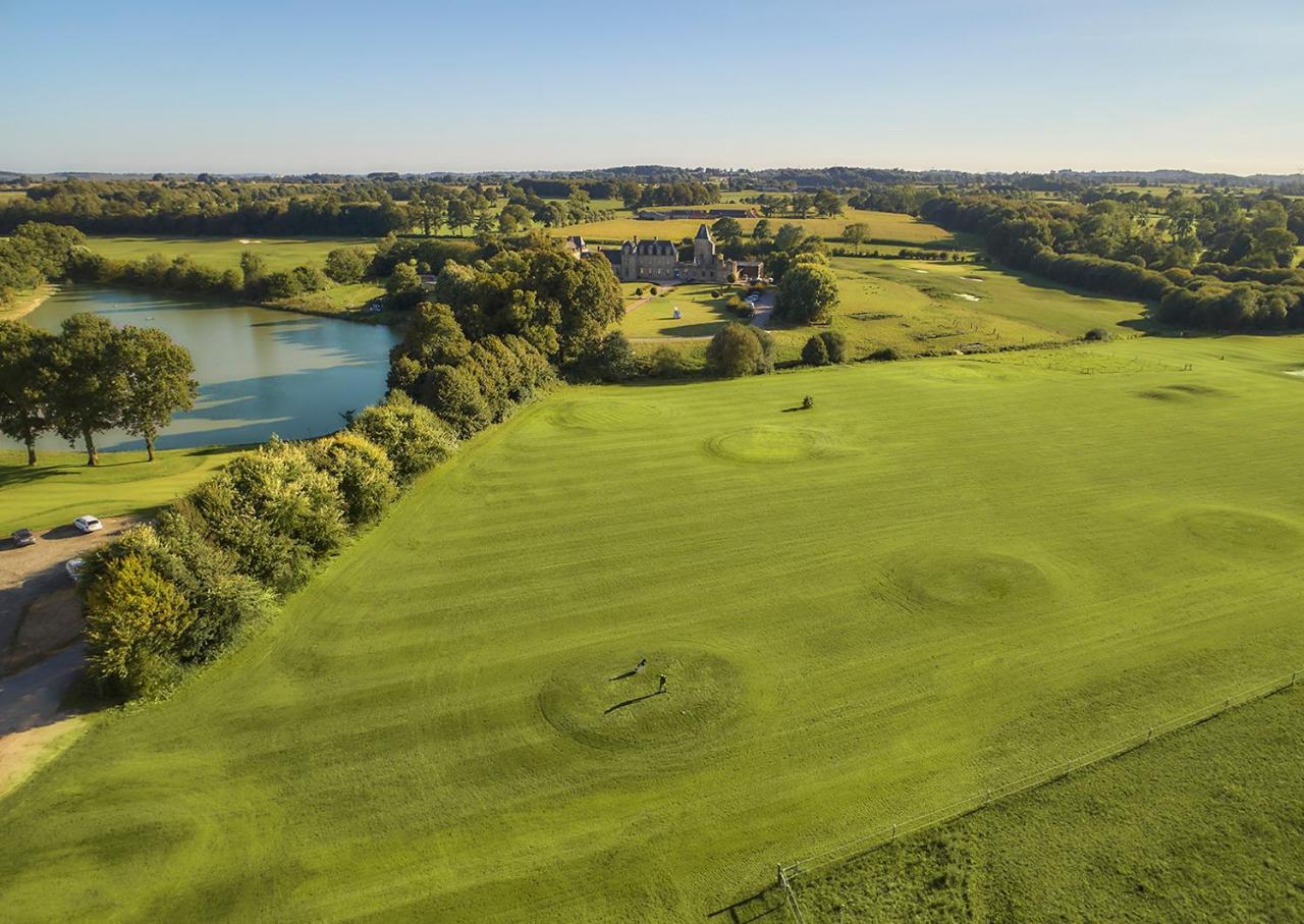 Chateau Du Bois-Guy Golf Parigné Exteriör bild
