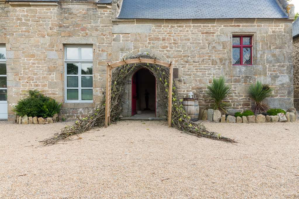 Chateau Du Bois-Guy Golf Parigné Exteriör bild